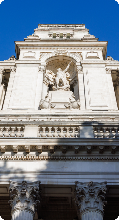 Four Seasons Hotel London at Tower Bridge, London EC3N 4AJ